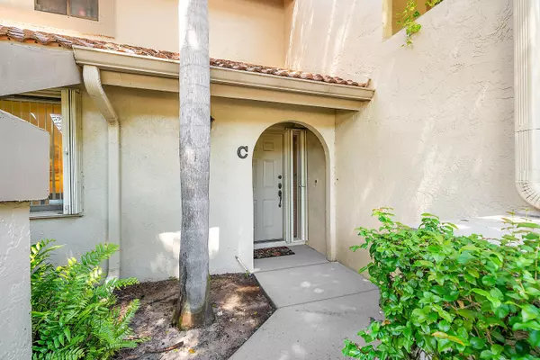 Boca Raton, FL 33486,5520 Coach House CIR C