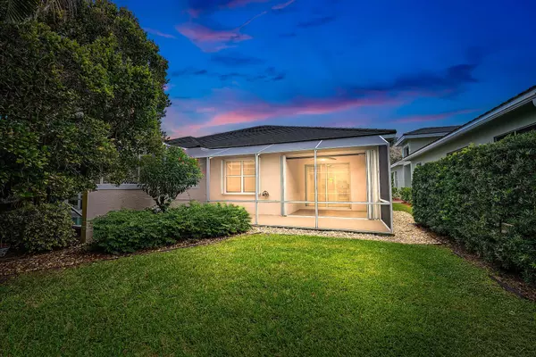 Stuart, FL 34997,4662 SE Bridgetown CT