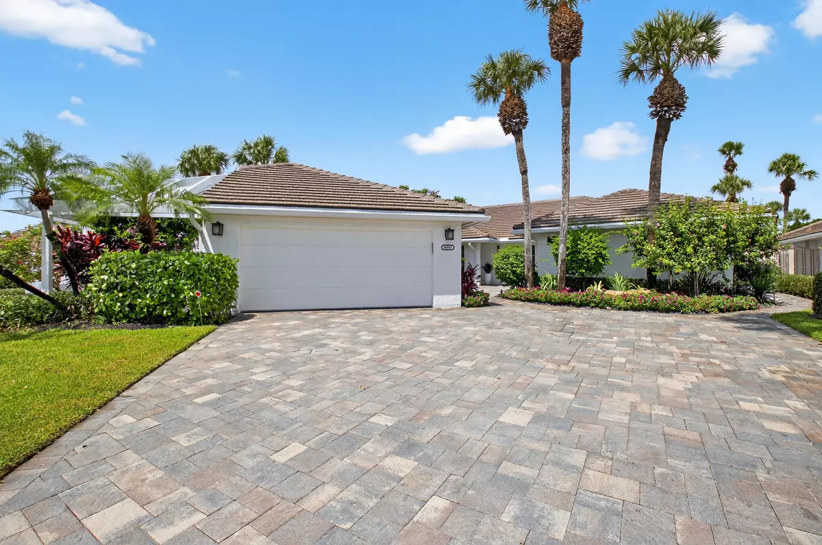 Boca Raton, FL 33434,20507 Linksview DR