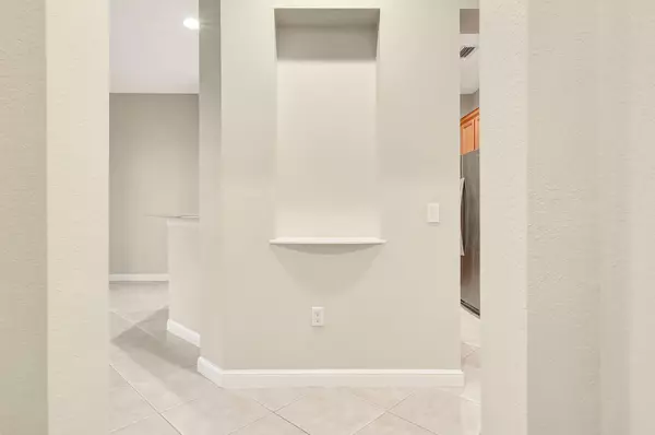 West Palm Beach, FL 33401,881 Marina Del Ray LN 1