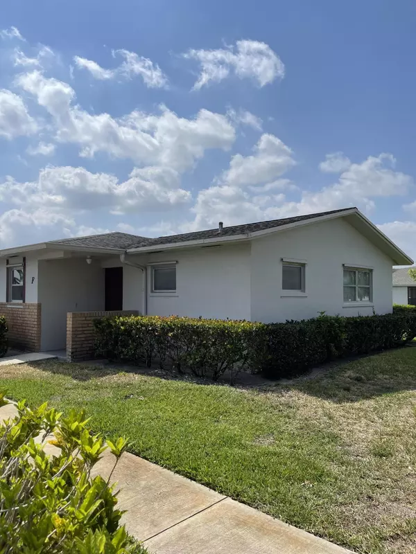 West Palm Beach, FL 33415,2731 W Emory DR F