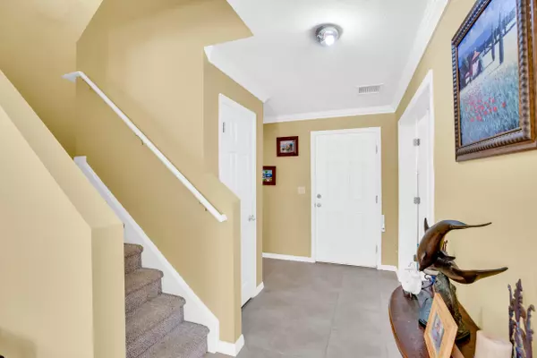 Vero Beach, FL 32966,1549 Par CT