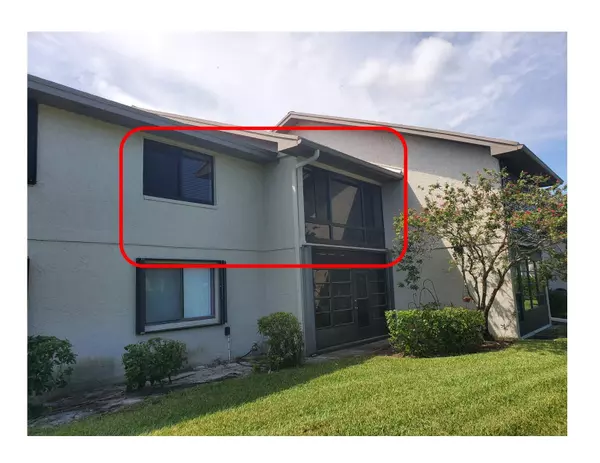 Jensen Beach, FL 34957,1600 NE Dixie HWY 11-202