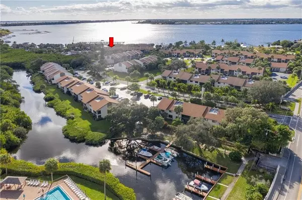 Jensen Beach, FL 34957,1600 NE Dixie HWY 9102