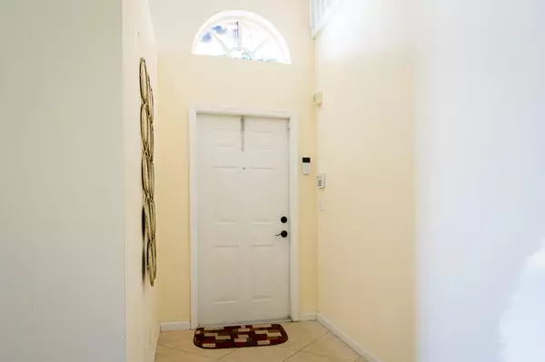 Wellington, FL 33414,10586 Pelican DR