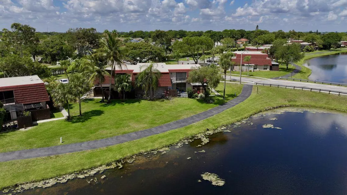 Boca Raton, FL 33433,8365 Boca Raton