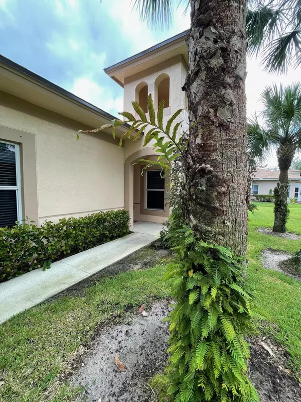 Fort Pierce, FL 34982,1833 Pelican B2 DR 2