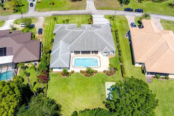 Port Saint Lucie, FL 34953,156 SW Saratoga AVE