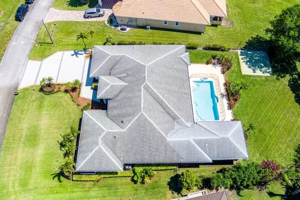 Port Saint Lucie, FL 34953,156 SW Saratoga AVE