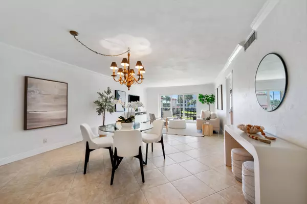 Boca Raton, FL 33431,2871 N Ocean BLVD C 207