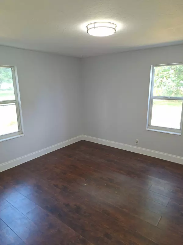 Fort Pierce, FL 34947,2107 S 34th ST