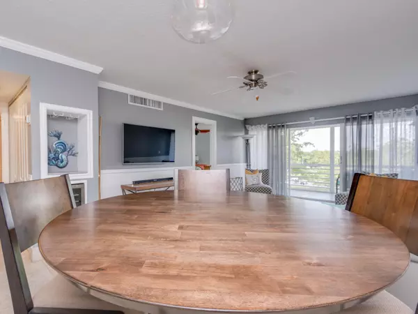 Boca Raton, FL 33487,765 Jeffery ST 1-301