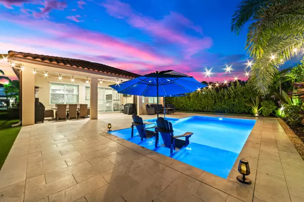 Royal Palm Beach, FL 33411,3003 Strada CT