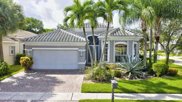 9894 San Luca ST, Lake Worth, FL 33467