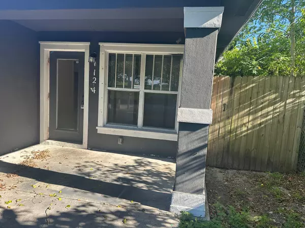 1124 23rd ST, West Palm Beach, FL 33407