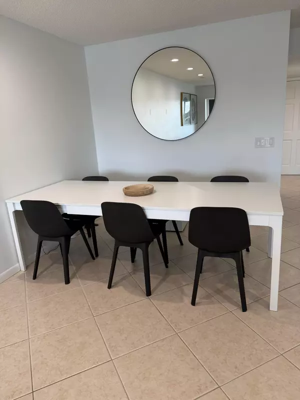 Lake Worth, FL 33467,4266 Deste CT 308