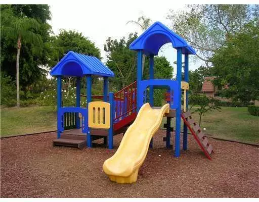 Boca Raton, FL 33433,8237 Thames BLVD C