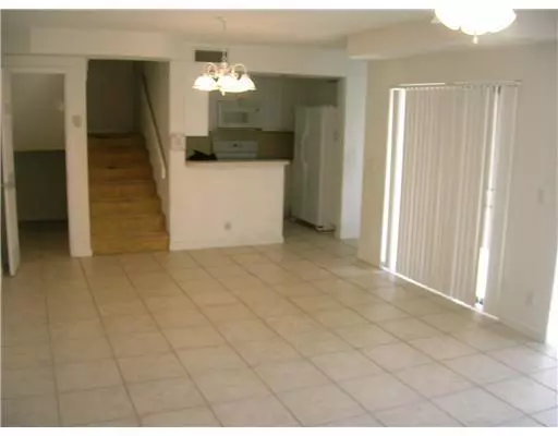 Boca Raton, FL 33433,8237 Thames BLVD C