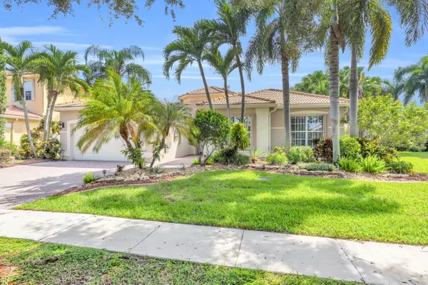 7071 Corning CIR, Boynton Beach, FL 33437