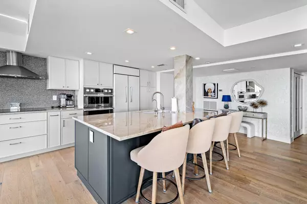 Palm Beach, FL 33480,3400 S Ocean Blvd BLVD 7aii