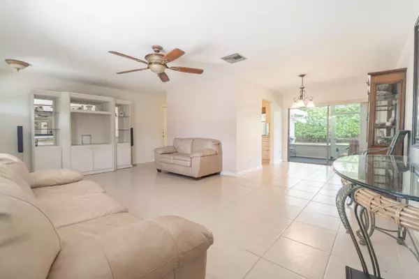Boynton Beach, FL 33426,1401 SW 17th AVE