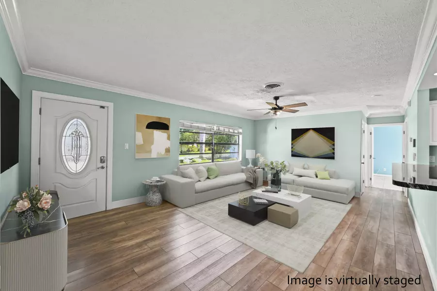 872 SW 30th ST, Palm City, FL 34990