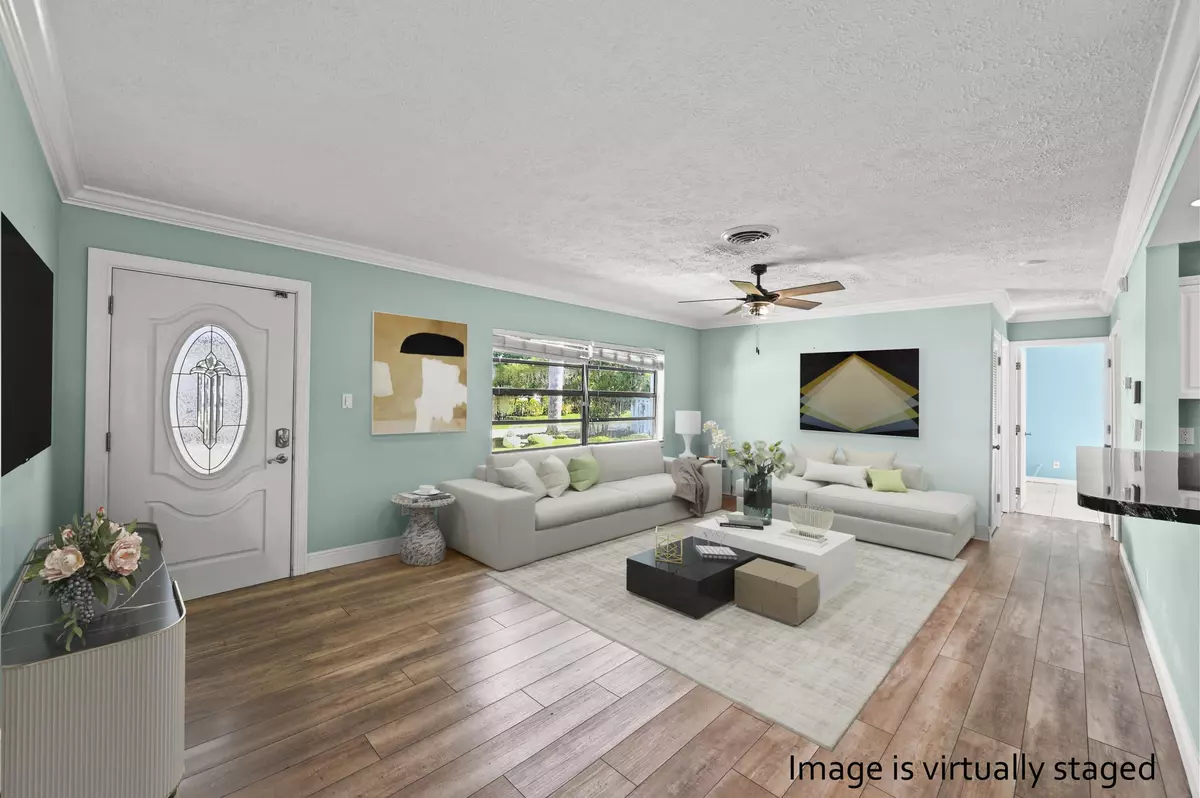 Palm City, FL 34990,872 SW 30th ST