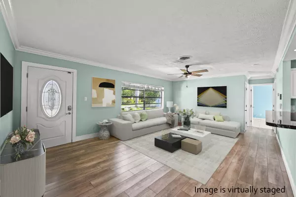 872 SW 30th ST, Palm City, FL 34990