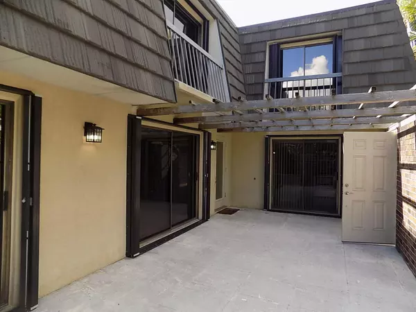 Palm Beach Gardens, FL 33418,619 6th TER