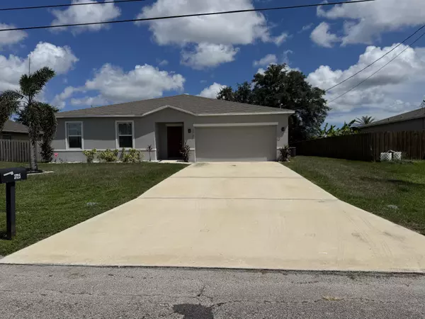 3725 SW Kasin ST, Port Saint Lucie, FL 34953