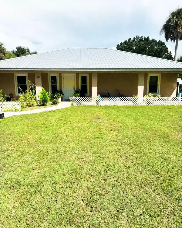 Okeechobee, FL 34974,1011 SW 6th AVE