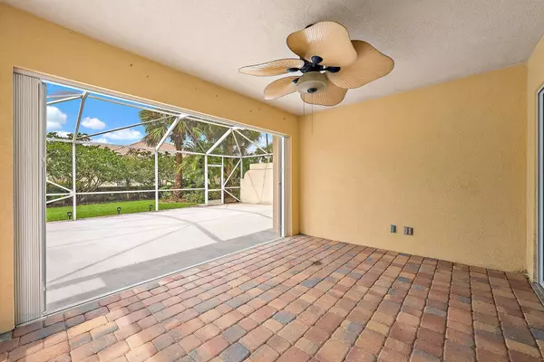 Hobe Sound, FL 33455,8431 SE Retreat DR