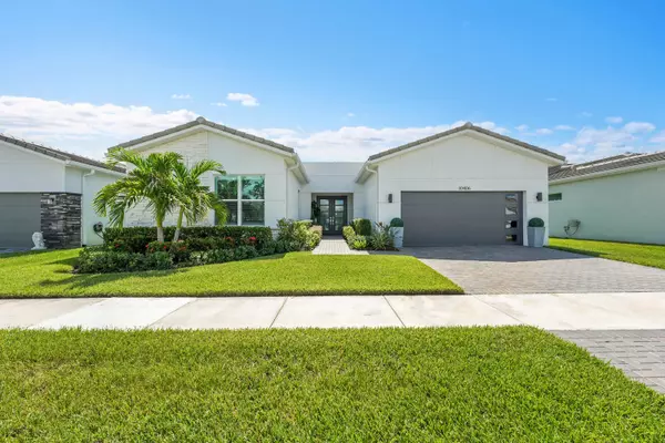 10406 SW Aquila WAY, Port Saint Lucie, FL 34987
