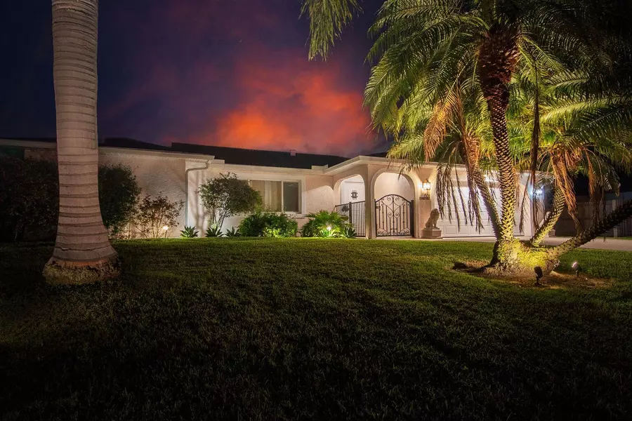 601 SE Karrigan TER, Port Saint Lucie, FL 34983