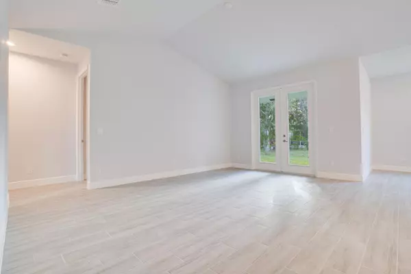 Port Saint Lucie, FL 34953,540 SW Rabbit AVE