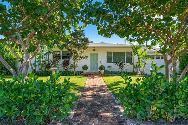 328 Putnam Ranch RD, West Palm Beach, FL 33405