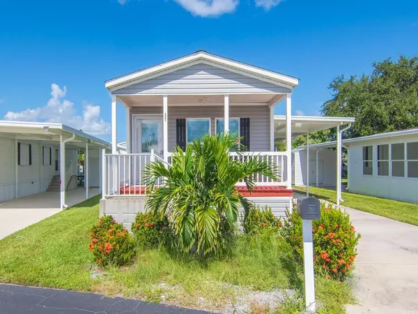121 Sandhill BLVD, Fort Pierce, FL 34982