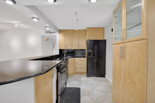 Delray Beach, FL 33484,447 Flanders J