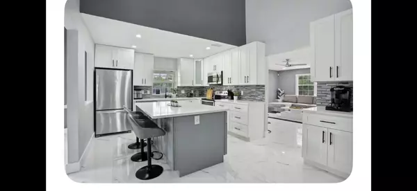 Lake Clarke Shores, FL 33406,6785 Escondida DR