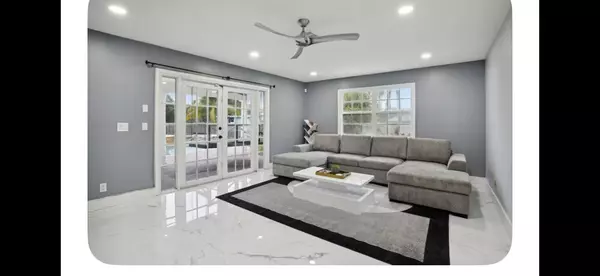 Lake Clarke Shores, FL 33406,6785 Escondida DR