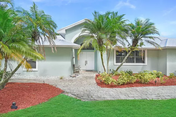 1225 SW Magnolia Bluff DR, Palm City, FL 34990