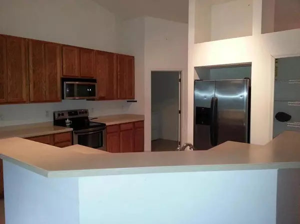 Port Saint Lucie, FL 34953,4017 SW Kallen ST