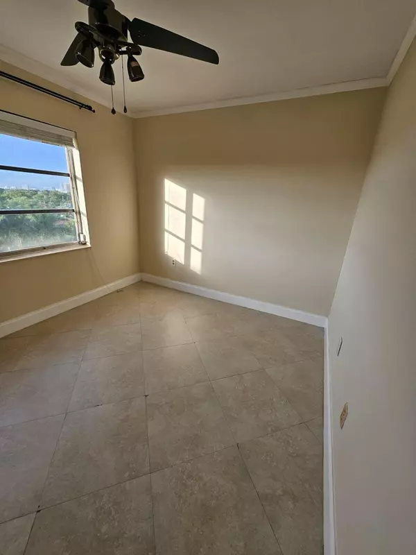 Miami, FL 33129,2530 SW 3rd AVE 602