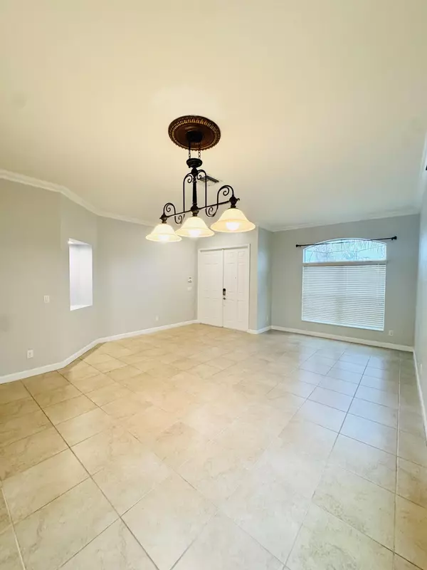 Vero Beach, FL 32968,1807 SW Berkshire CIR