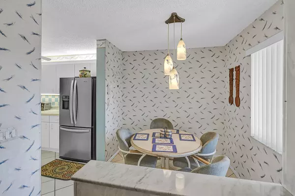 Tamarac, FL 33321,7562 Trent DR 306