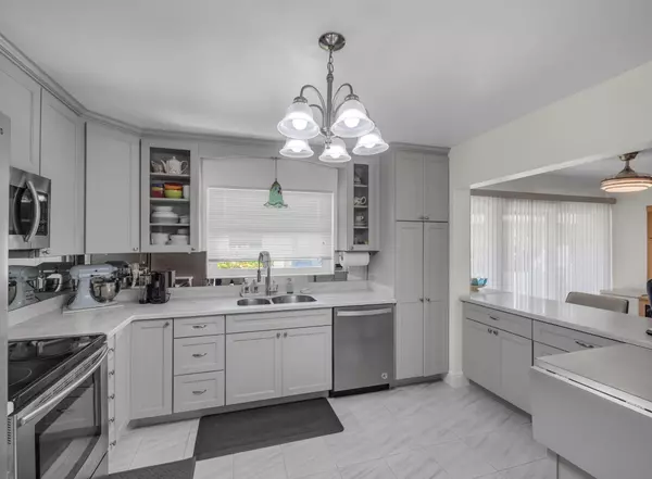 Boynton Beach, FL 33436,4655 Mahoe PL B