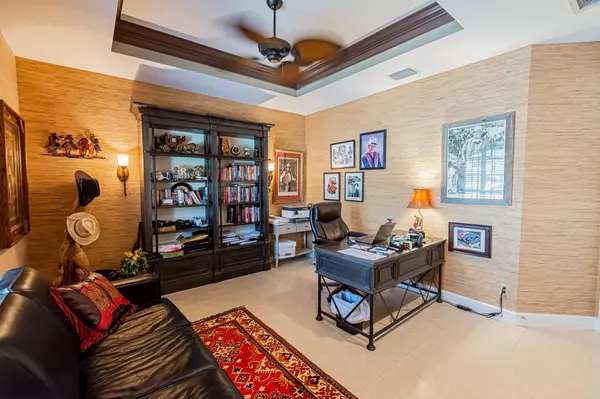 Port Saint Lucie, FL 34986,8060 Kiawah TRCE