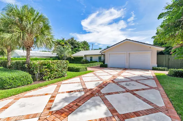West Palm Beach, FL 33405,210 Ellamar RD
