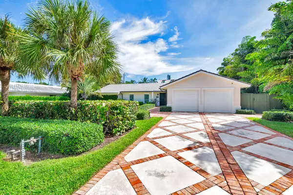 West Palm Beach, FL 33405,210 Ellamar RD
