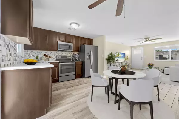 Royal Palm Beach, FL 33411,1357 Ryan LN